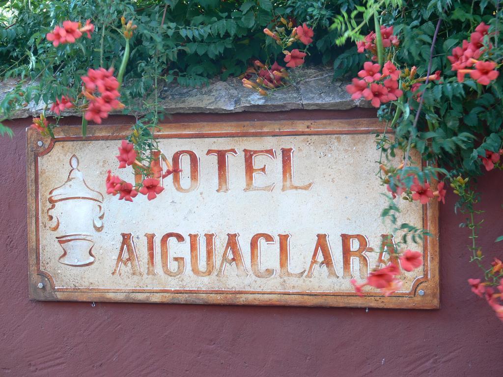 בגור Hotel Aiguaclara מראה חיצוני תמונה