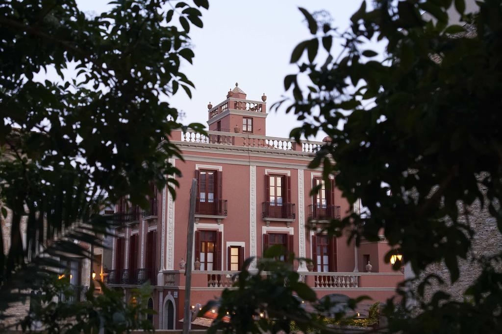 בגור Hotel Aiguaclara מראה חיצוני תמונה